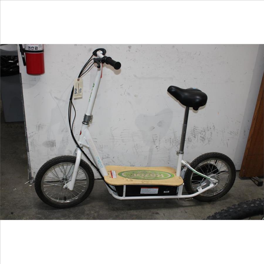 Razor Ecosmart Metro Electric Scooter With MTB Brakes Property Room