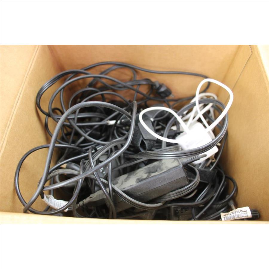 Samsung, Dell, Toshiba And More AC Adapters Bulk