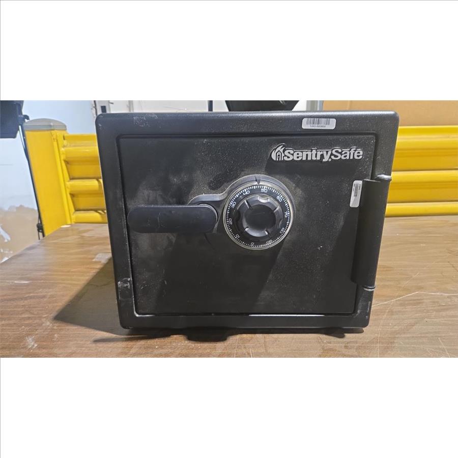 Sentry R3910 Safe Sentry Safe- Safe | Property Room
