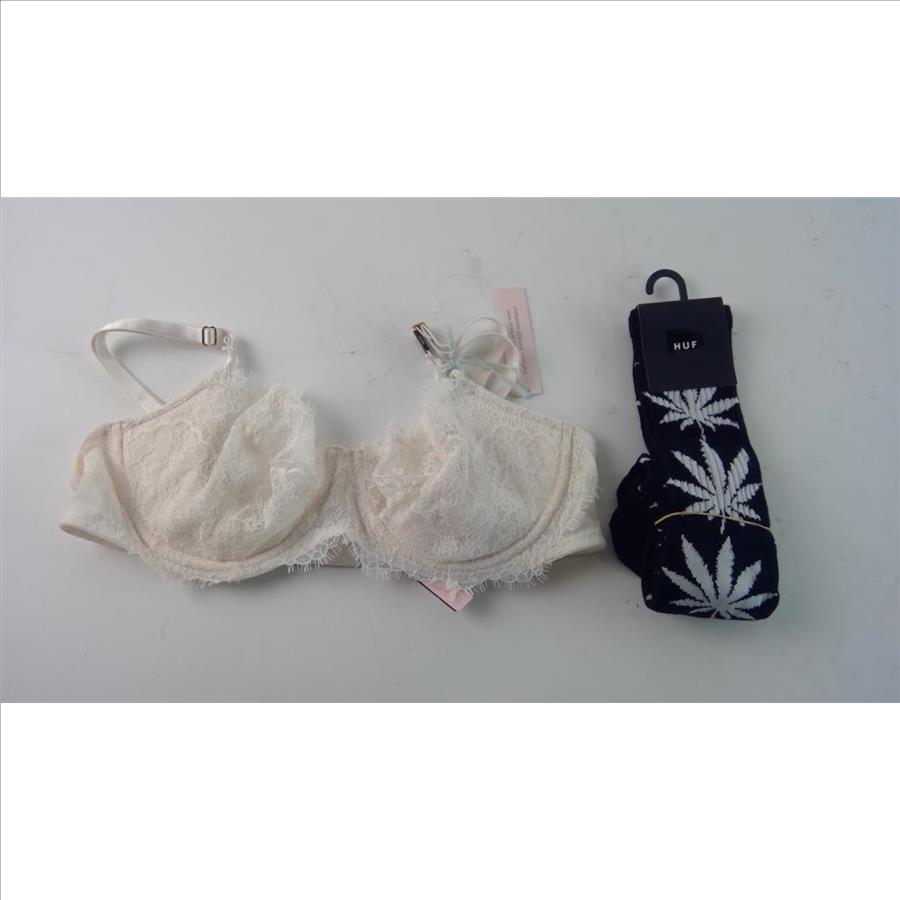 Victoria's Secret Bra And More, 2 Pieces | Property Room