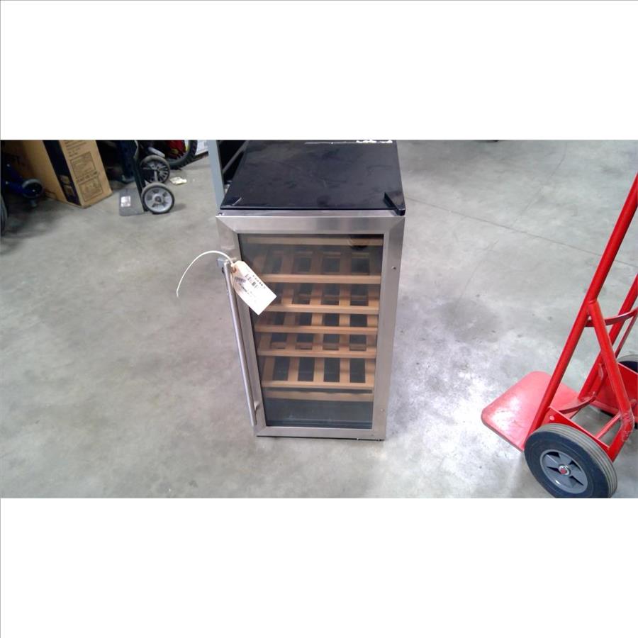 Vissani Wine Cooler Property Room