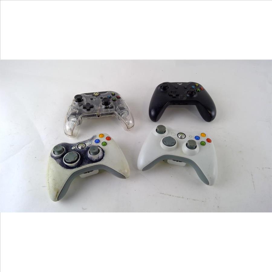 Xbox 360 Controllers And More 4 Pieces