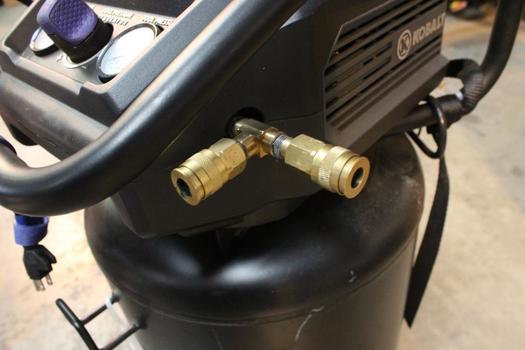 Kobalt 20 Gallon Air Compressor Property Room