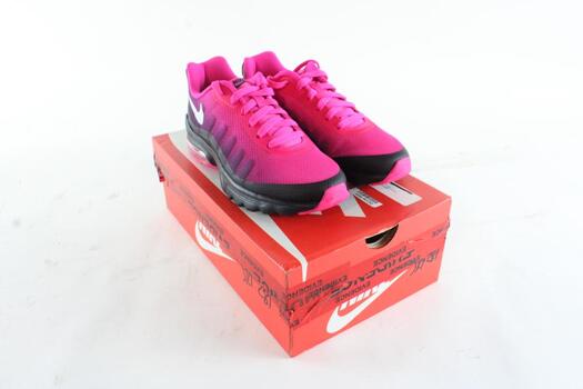nike invigor size 7