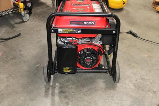 Predator 6500 Generator | Property Room