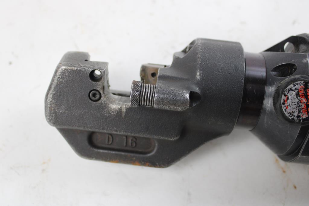 Lobster Cordless Rebar Cutter EHC16PCU With Battery Pack And Case