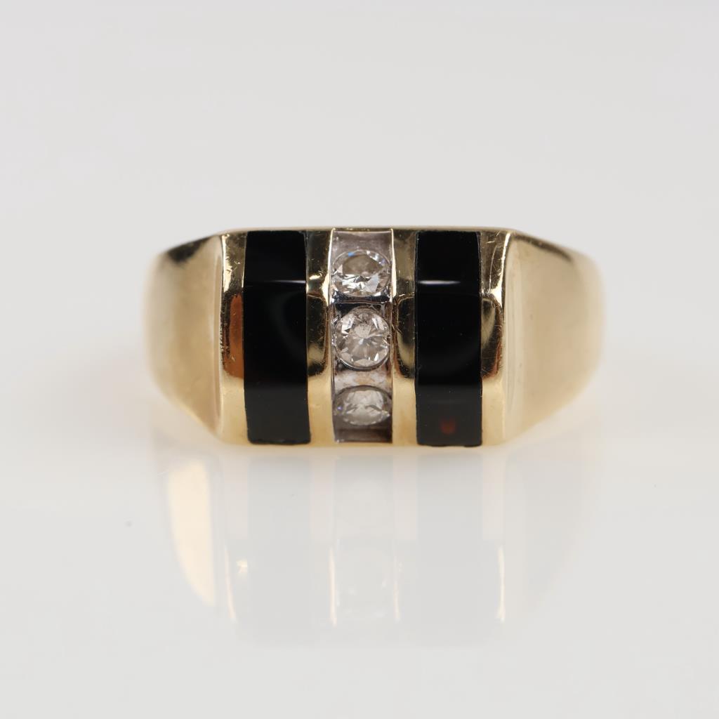 0.18ct TW Diamond 14kt Gold Black Onyx Ring-Evaluated By Our Certified Gemologist-AGS/GIA