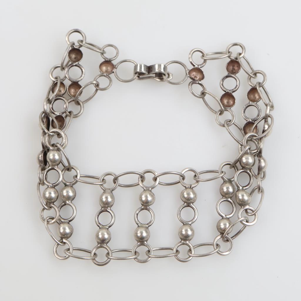 0.800 Silver Partially Hollow Bracelet