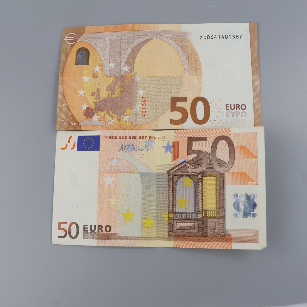 100 Euros