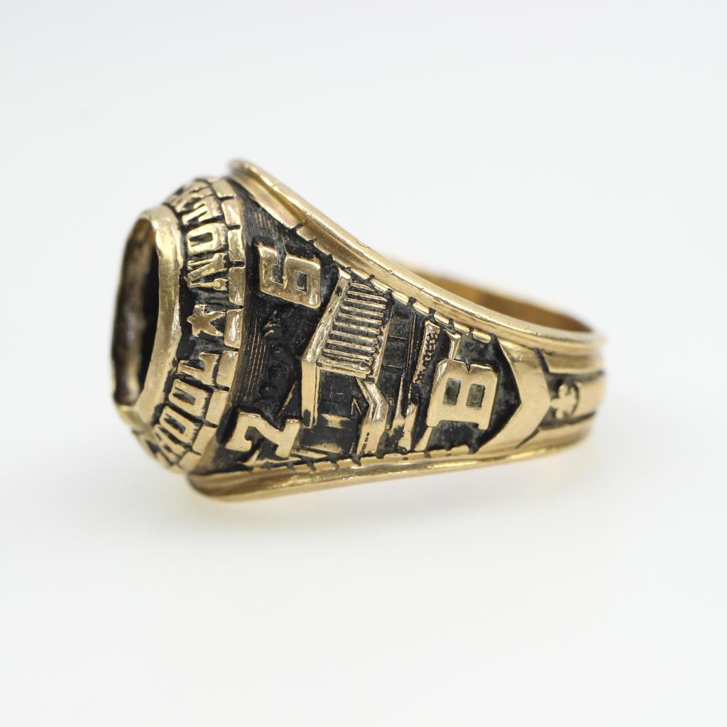 10k Gold Class Ring | Property Room