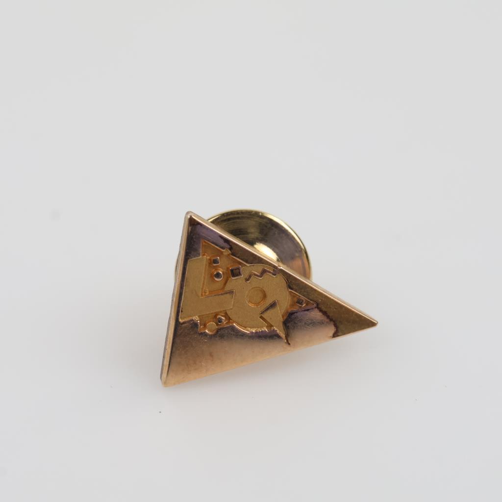 10kt GF Triangle Pin