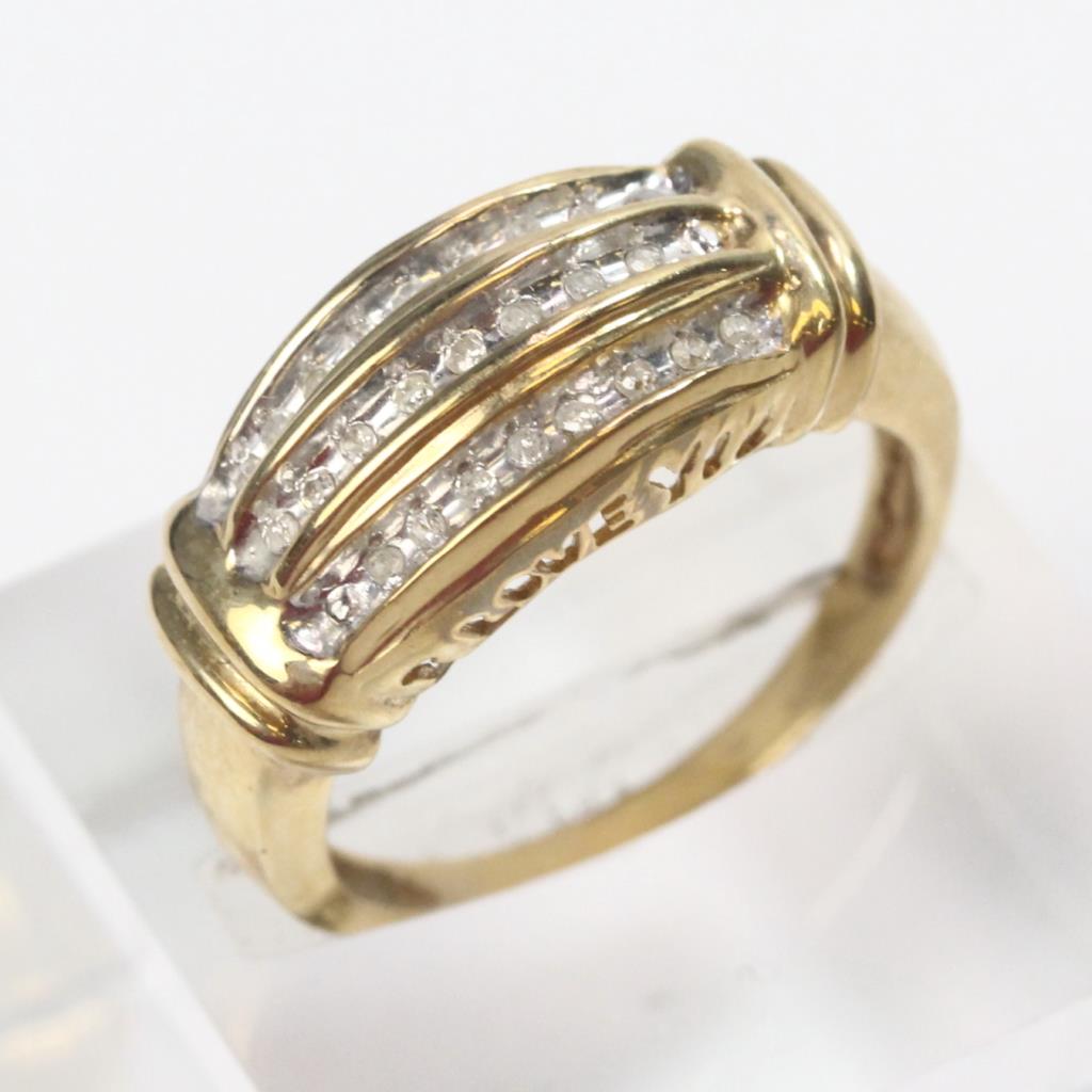 10kt Gold 4g Ring With Small Diamond Accents | Property Room