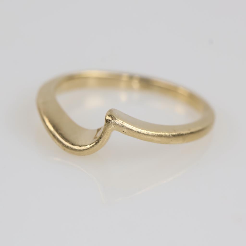 10kt Gold Band
