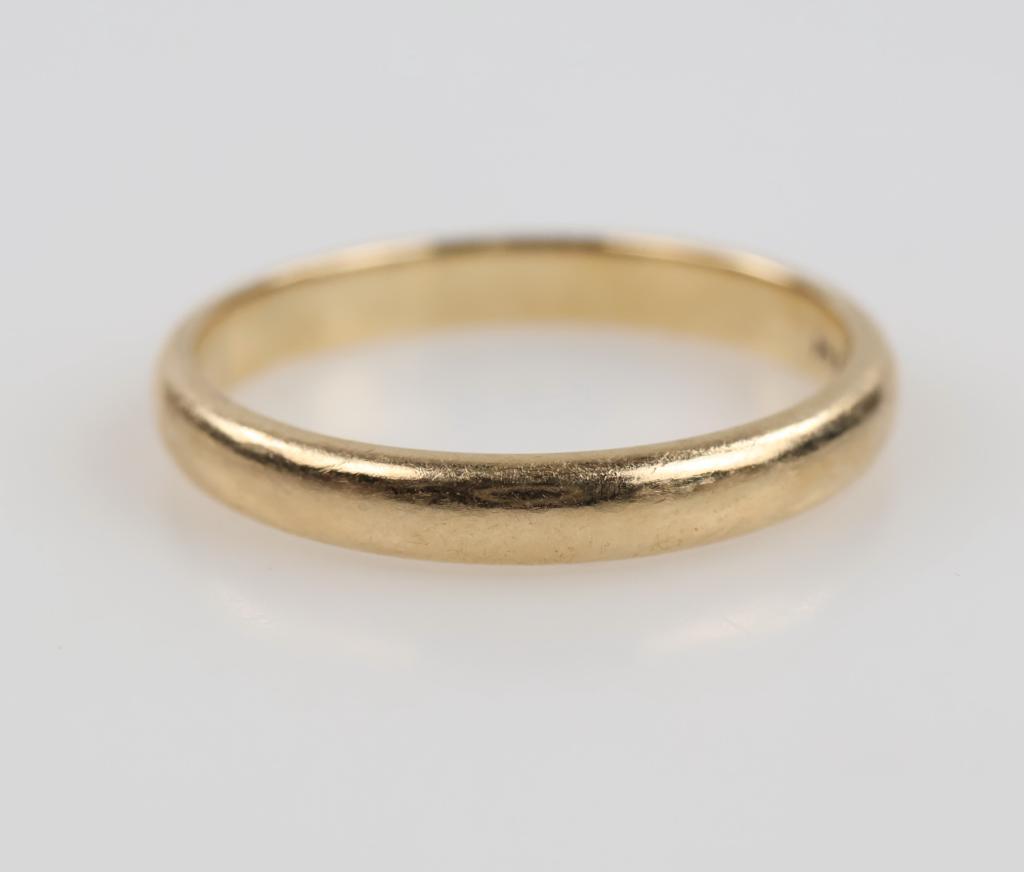 10kt Gold Band
