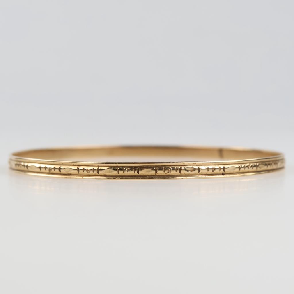 10kt Gold Bangle