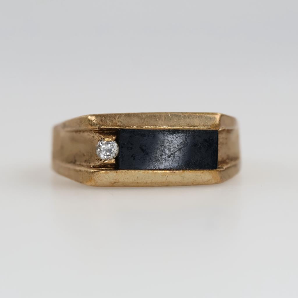 10kt Gold Black Stone Diamond Accent Ring