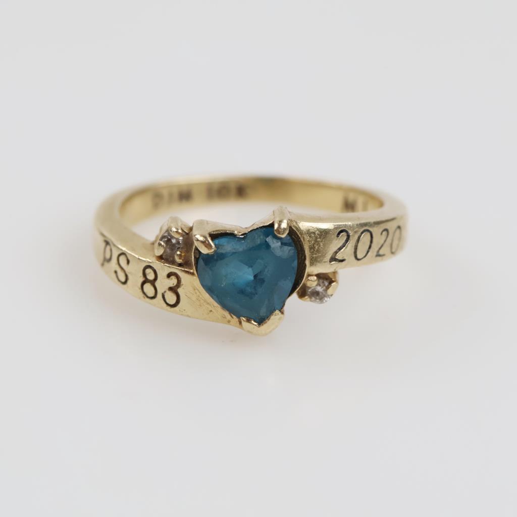 10kt Gold Blue Stone Diamond Accent Ring