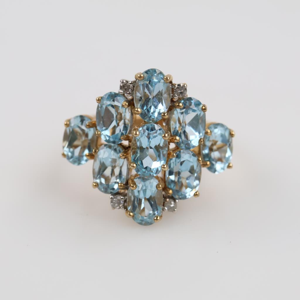 10kt Gold Blue Stone Ring