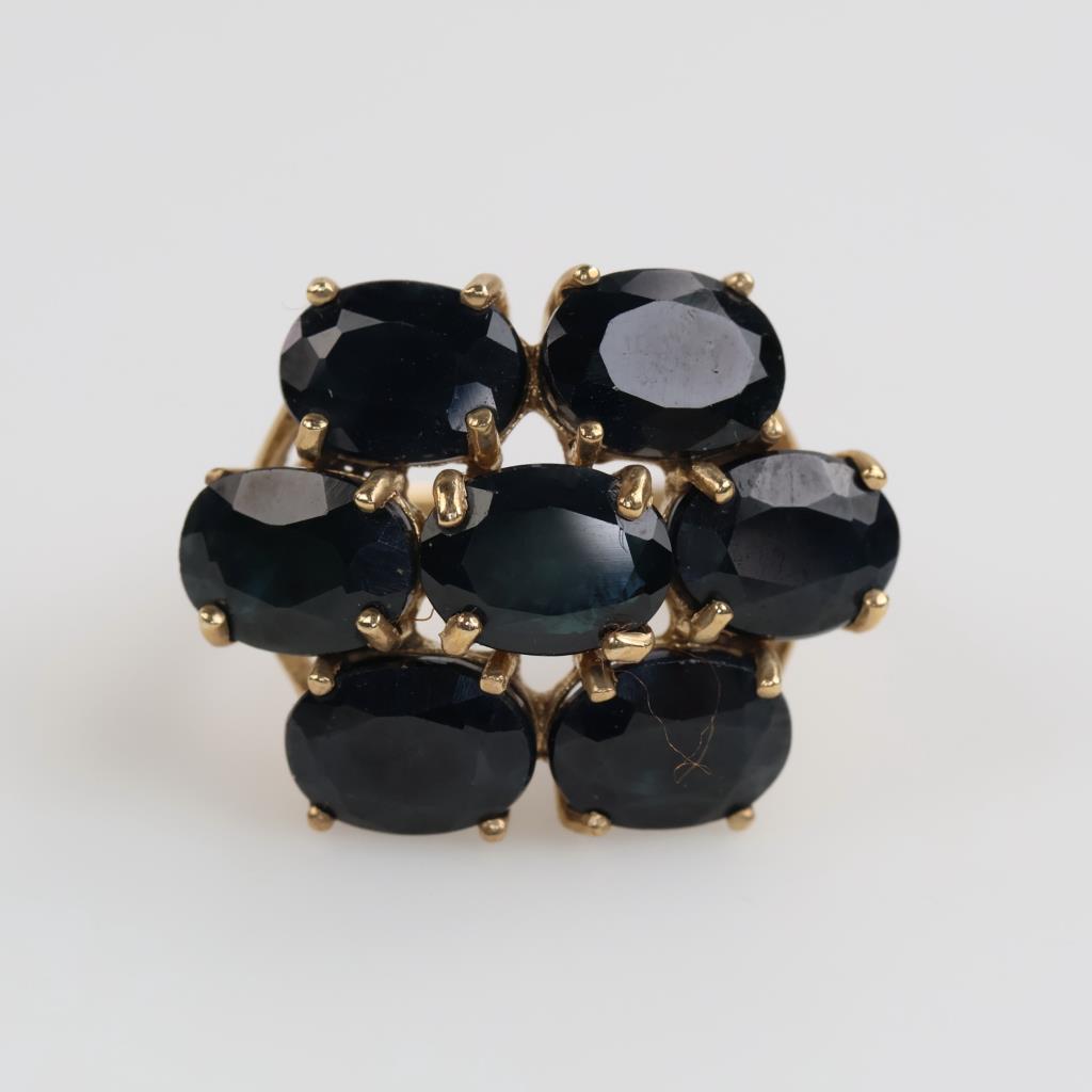 10kt Gold Blue Stone Ring