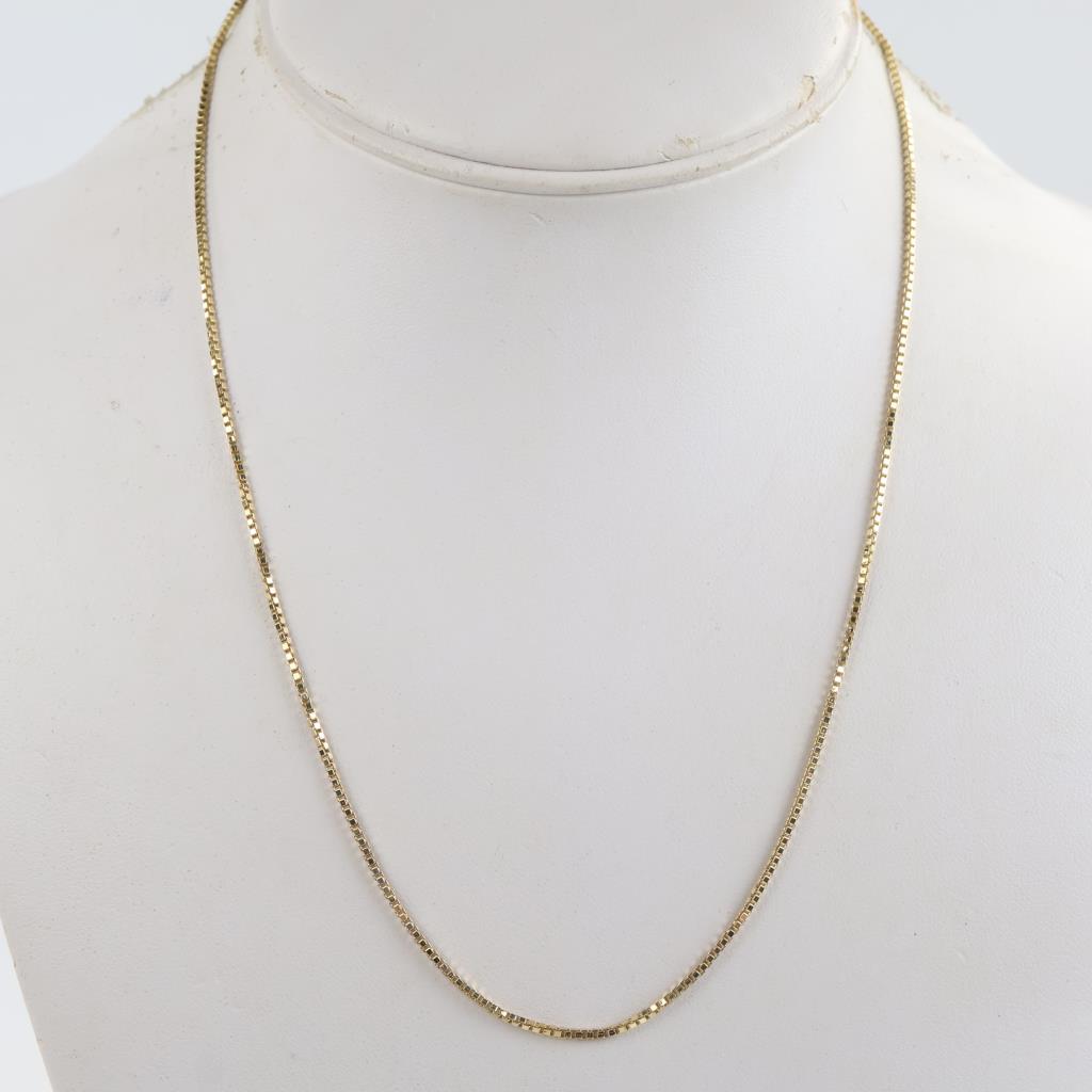 10kt Gold Box Chain Necklace