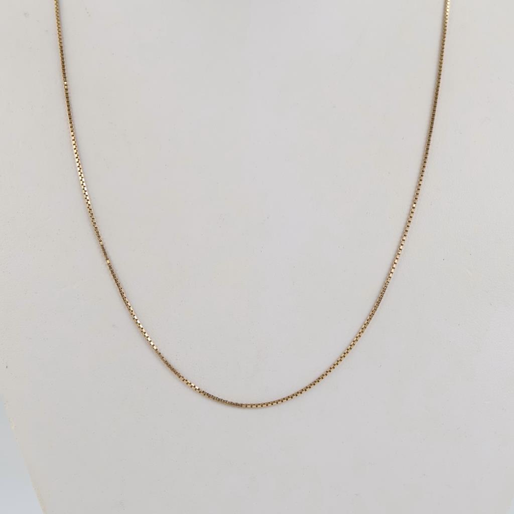 10kt Gold Box Link Necklace