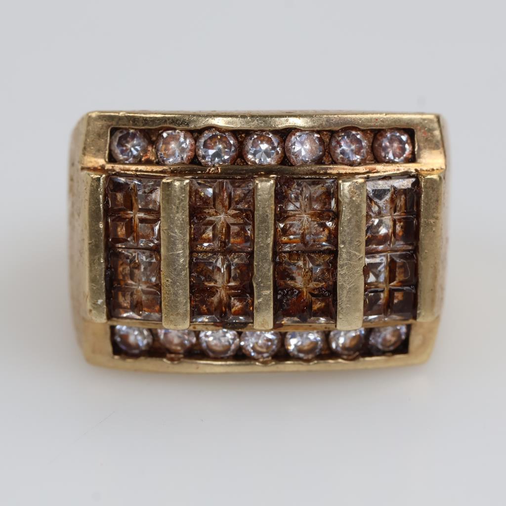 10kt Gold Brown And Clear Stone Ring