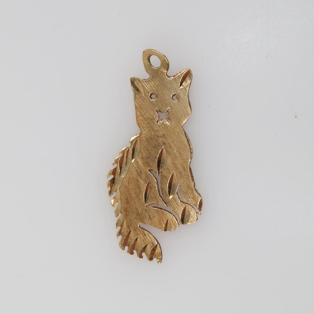 10kt Gold Cat Pendant