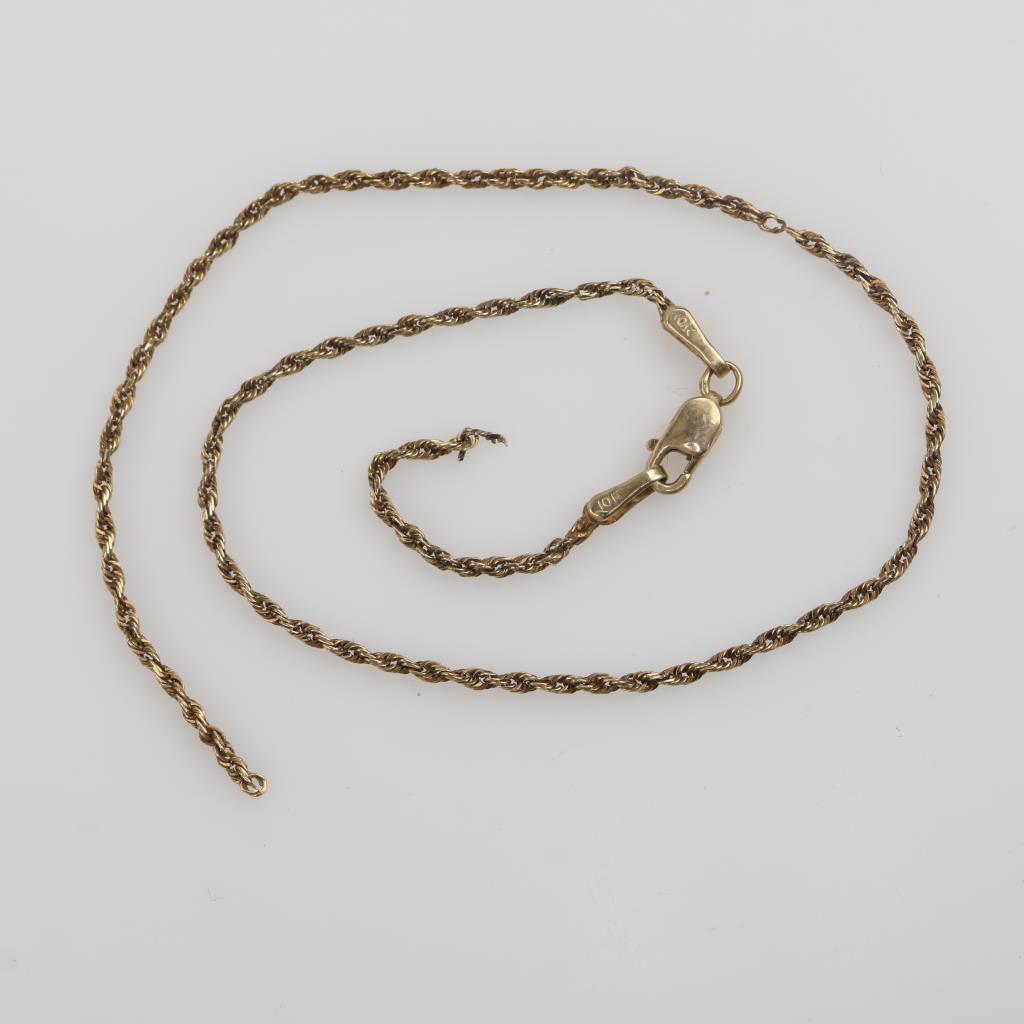 10kt Gold Chain Piece