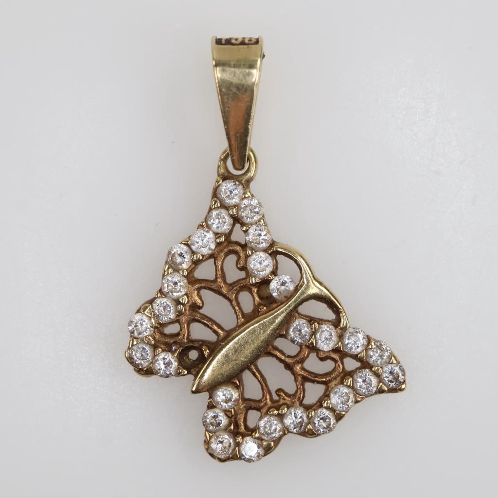 10kt Gold Clear Stone Butterfly Pendant