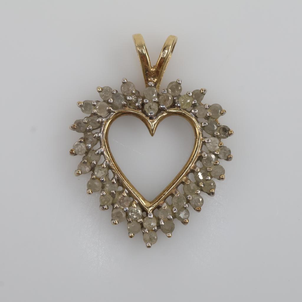 10kt Gold Clear Stone Heart Pendant