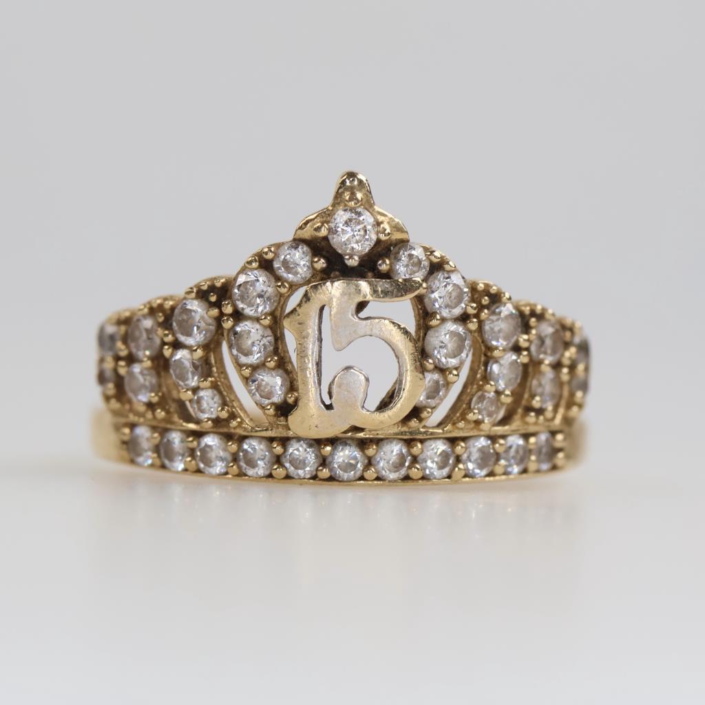 10kt Gold Clear Stone Quinceanera Ring