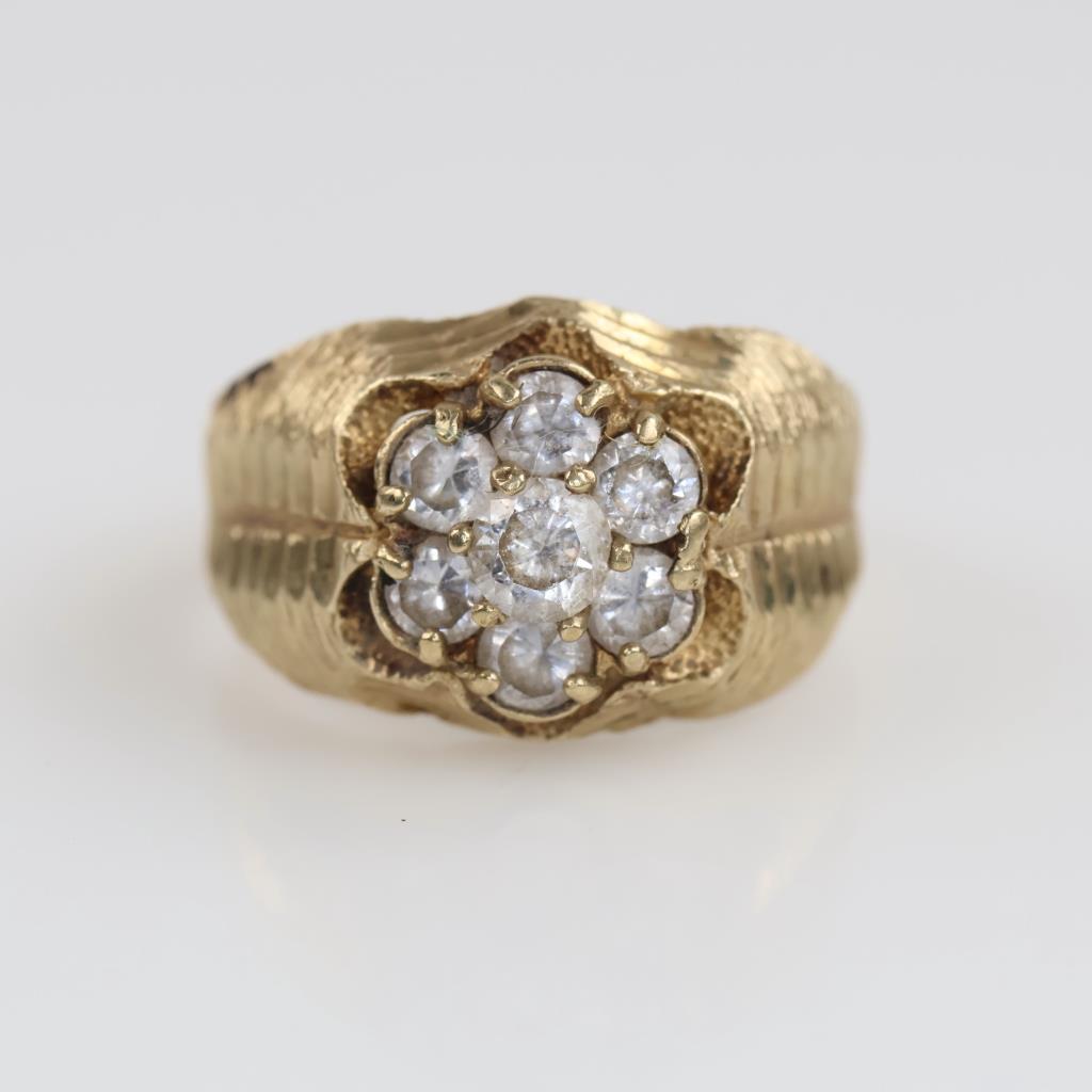 10kt Gold Clear Stone Ring