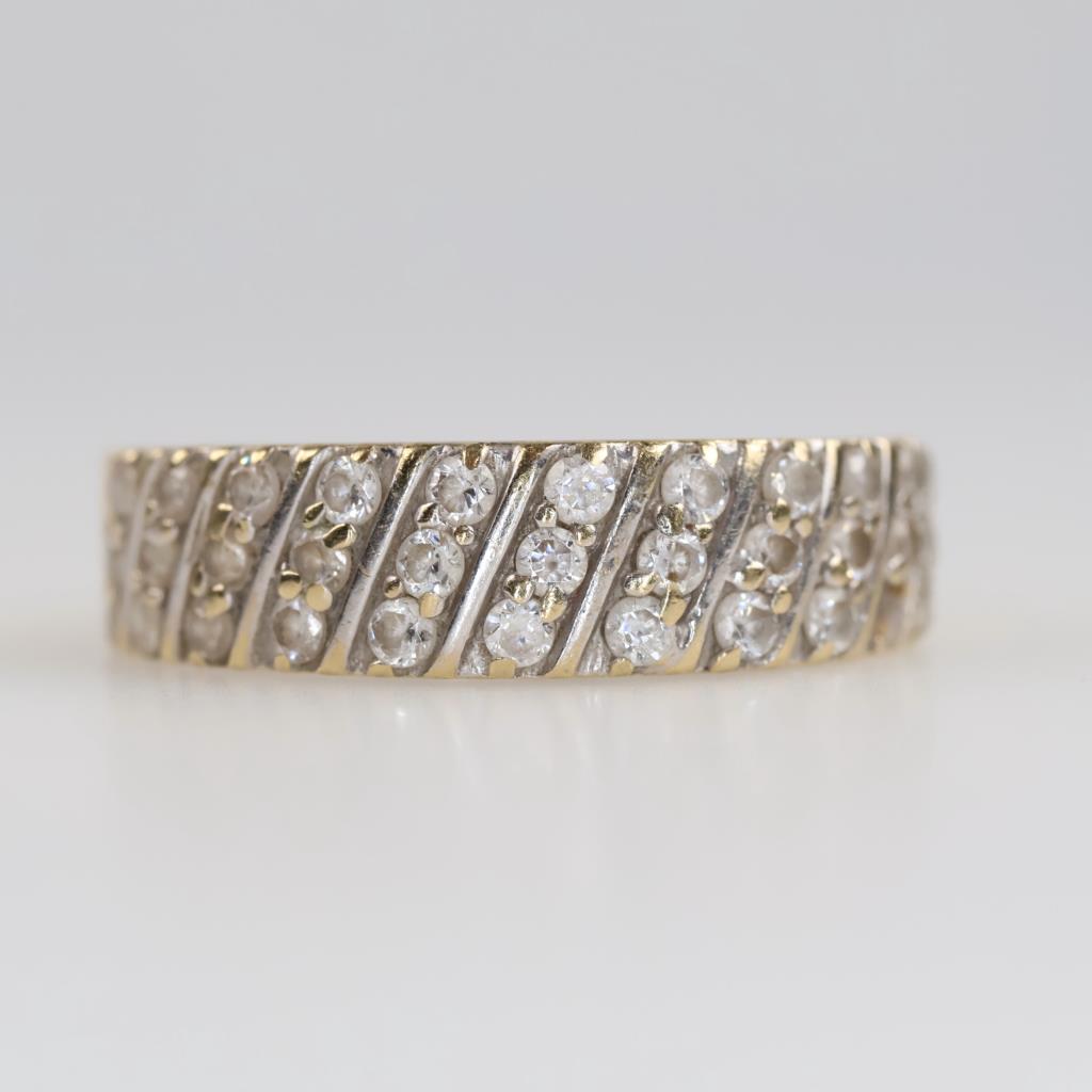 10kt Gold Clear Stone Ring