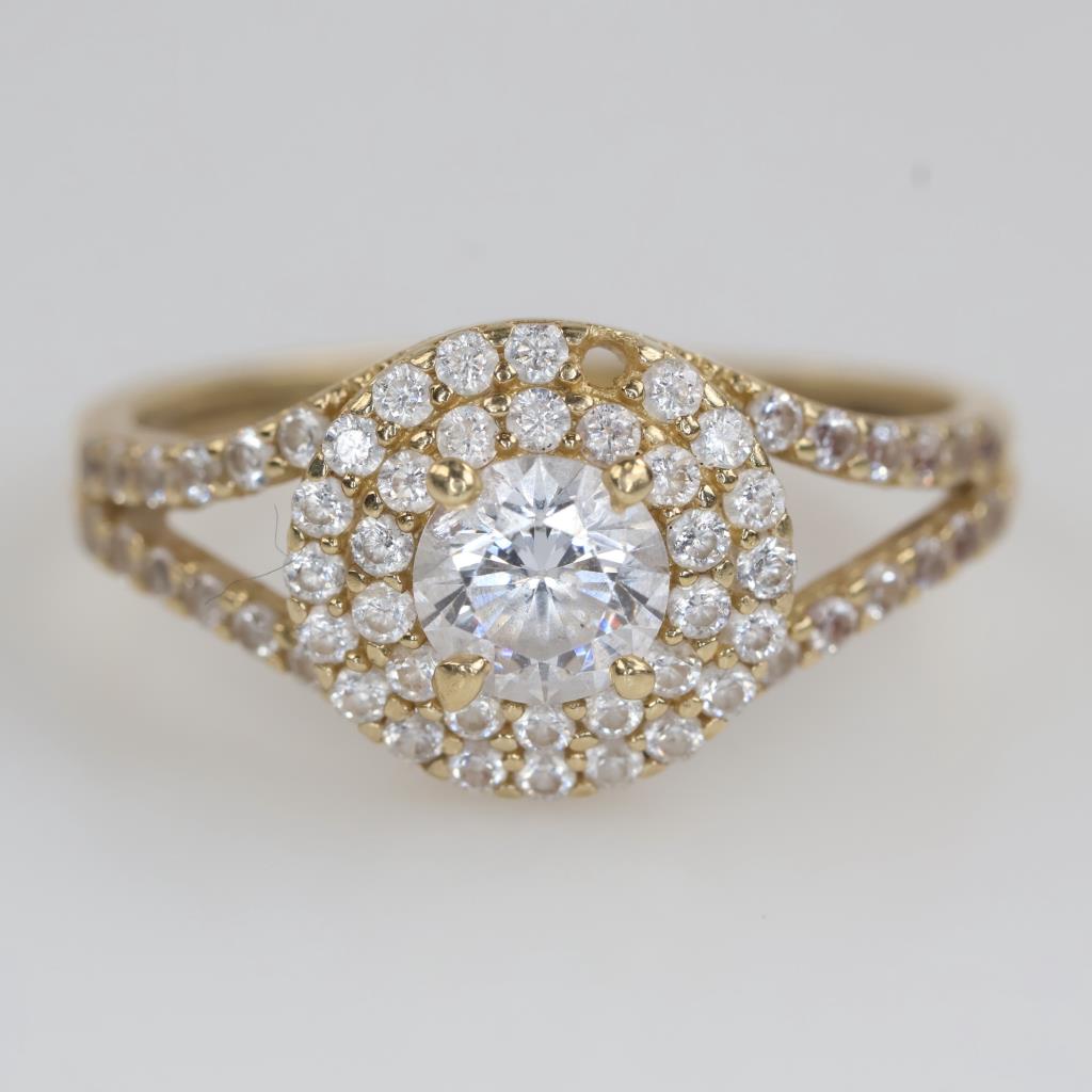 10kt Gold Clear Stone Ring