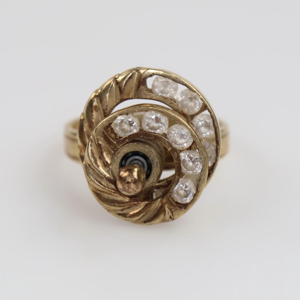 10kt Gold Clear Stone Spinner Ring