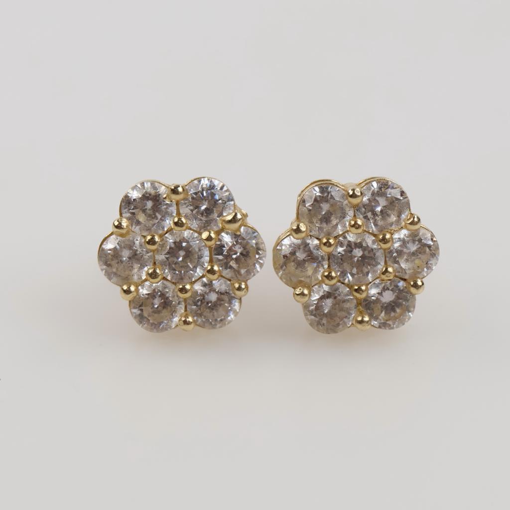 10kt Gold Clear Stone Stud Earrings