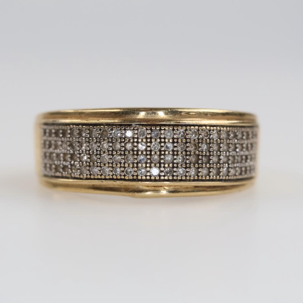 10kt Gold Diamond Accent Ring