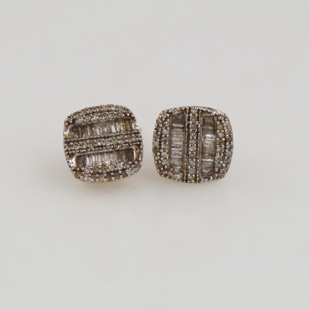 10kt Gold Diamond Earrings