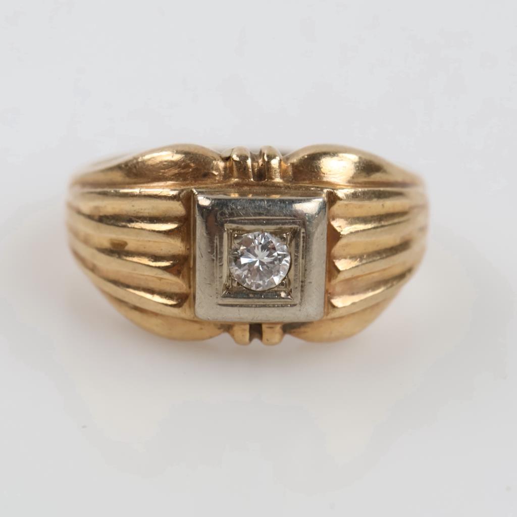 10kt Gold Diamond Ring