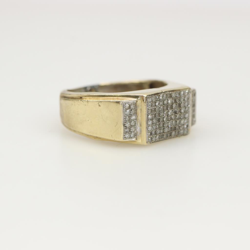 10kt Gold Diamond Ring | Property Room