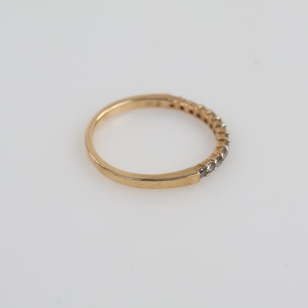 10kt Gold Diamond Ring | Property Room
