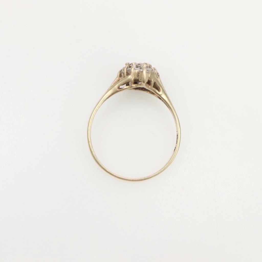 10kt Gold Diamond Ring | Property Room