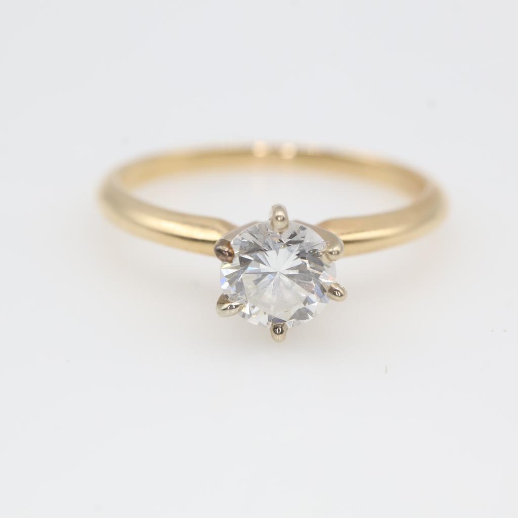 10kt Gold Diamond Ring | Property Room