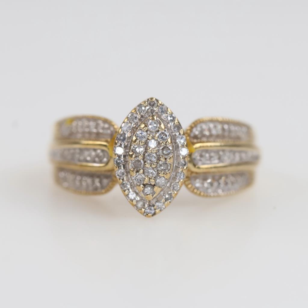 10kt Gold Diamond Ring