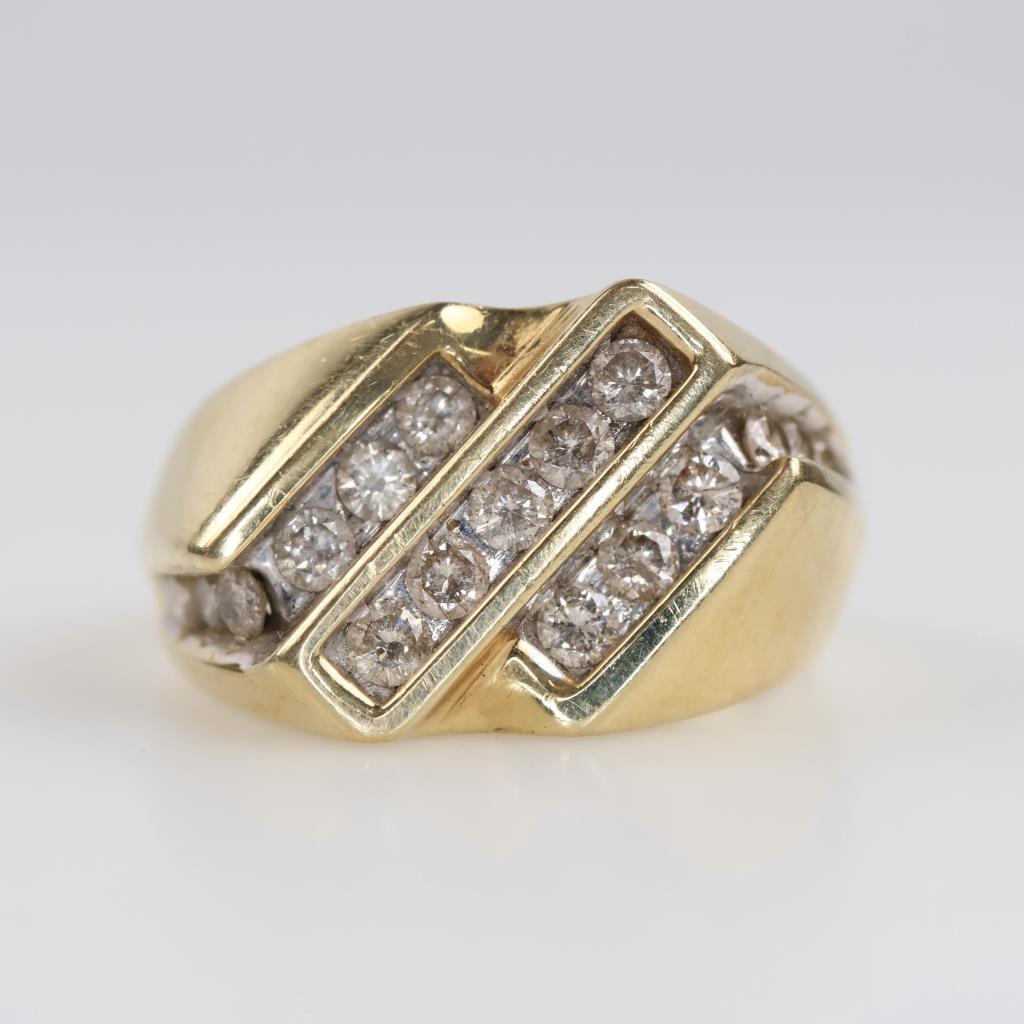 10kt Gold Diamond Ring