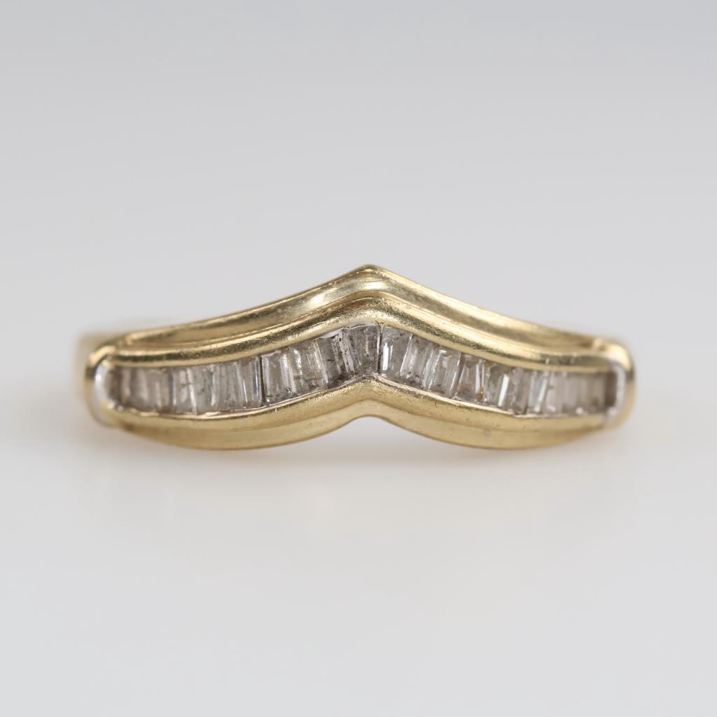 10kt Gold Diamond Ring