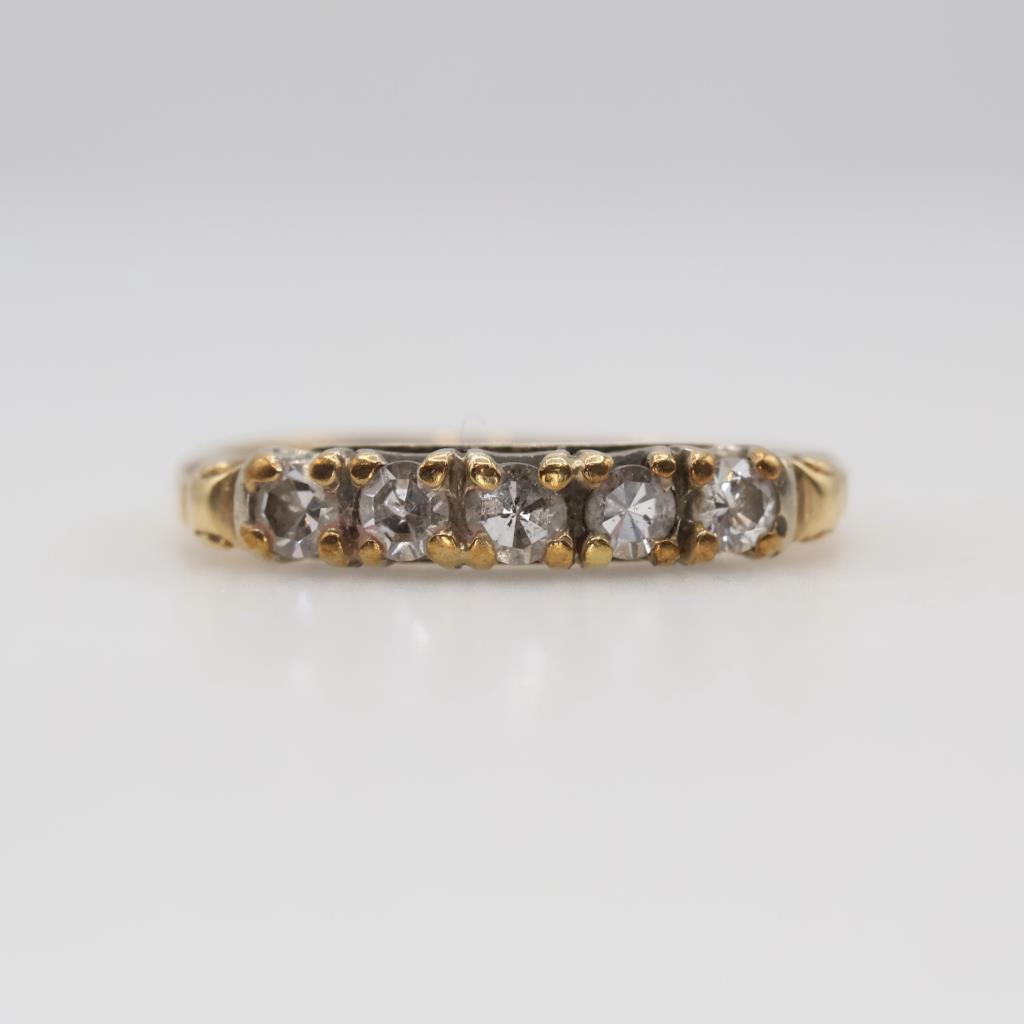 10kt Gold Diamond Ring