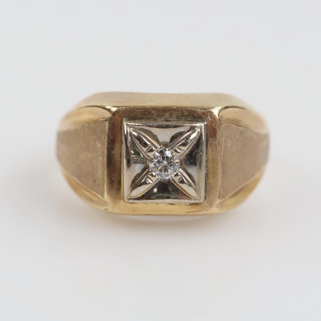 10kt Gold Diamond Signet Ring