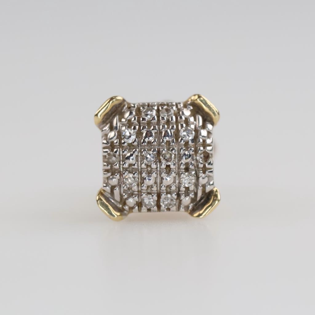 10kt Gold Diamond Single Stud Earring