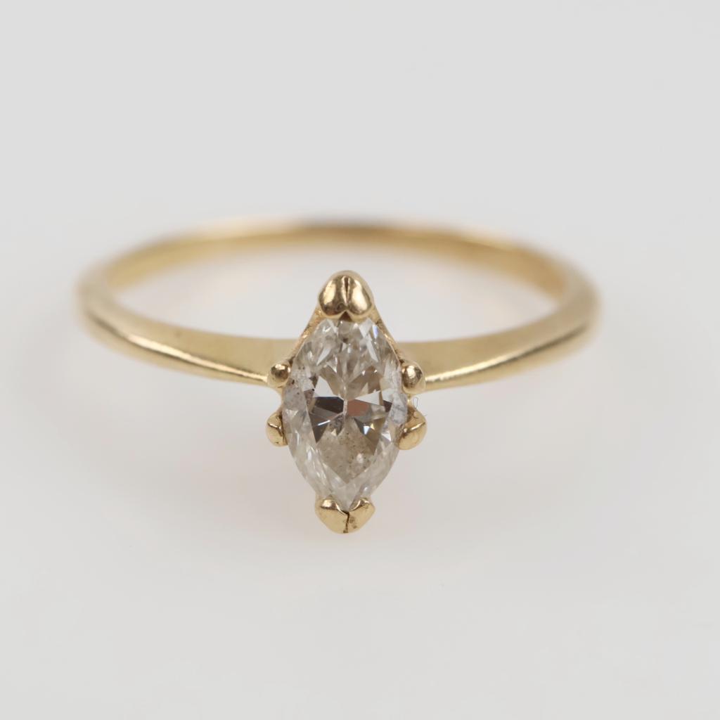10kt Gold Diamond Solitaire Ring